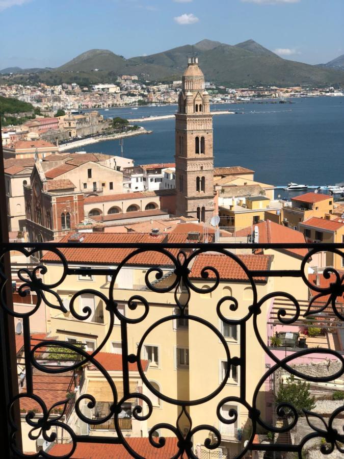 Le Suite Guarinelli B&B Gaeta Buitenkant foto